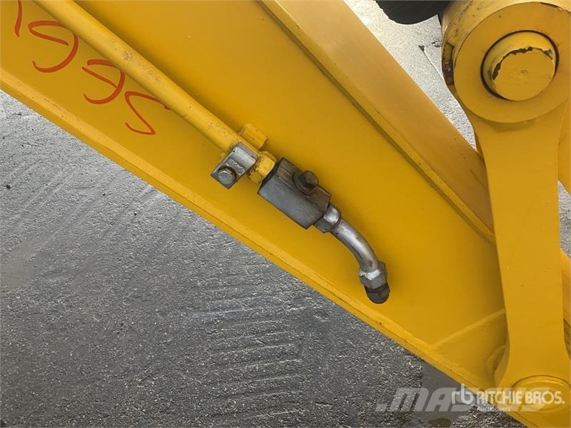 Komatsu PC200-8N1 Tracked Excavator Kāpurķēžu ekskavatori