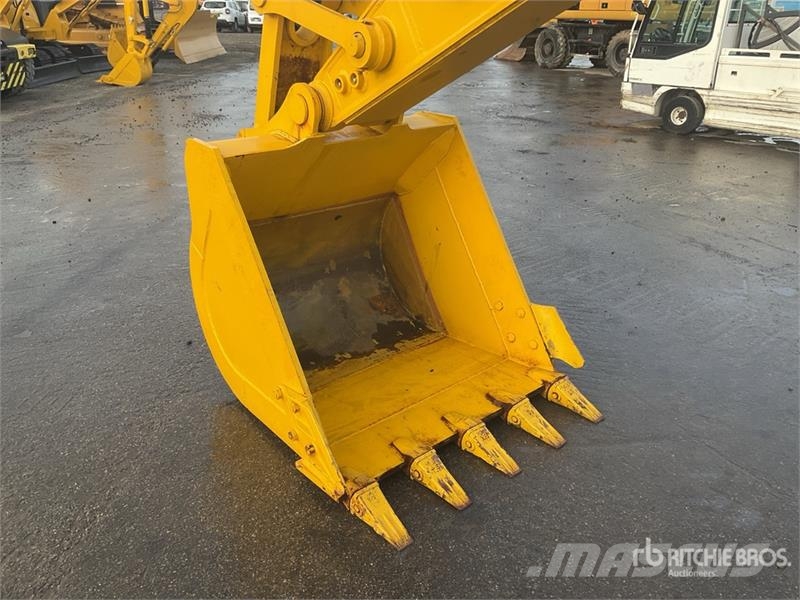 Komatsu PC200-8N1 Tracked Excavator Kāpurķēžu ekskavatori