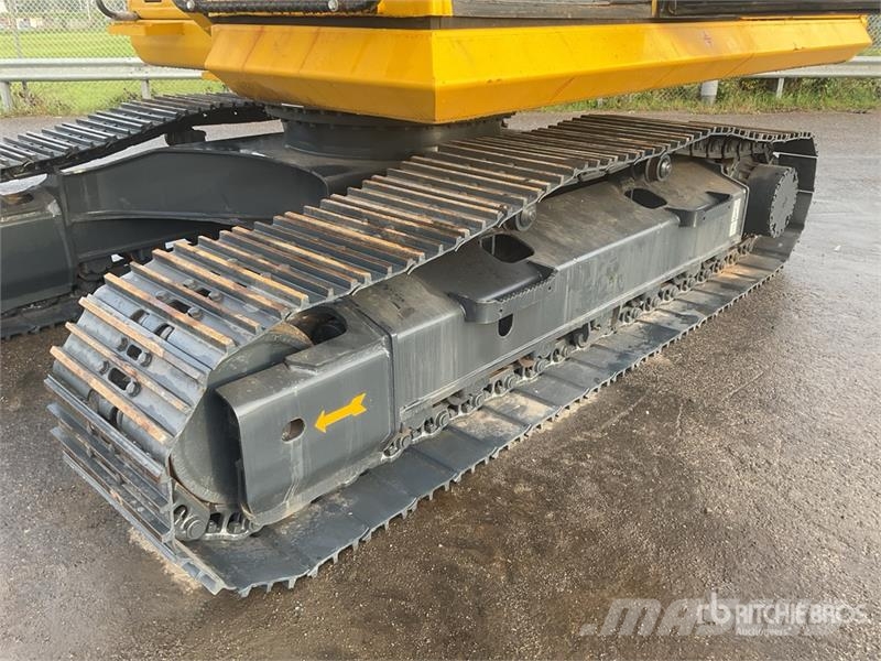 Komatsu PC200-8N1 Tracked Excavator Kāpurķēžu ekskavatori