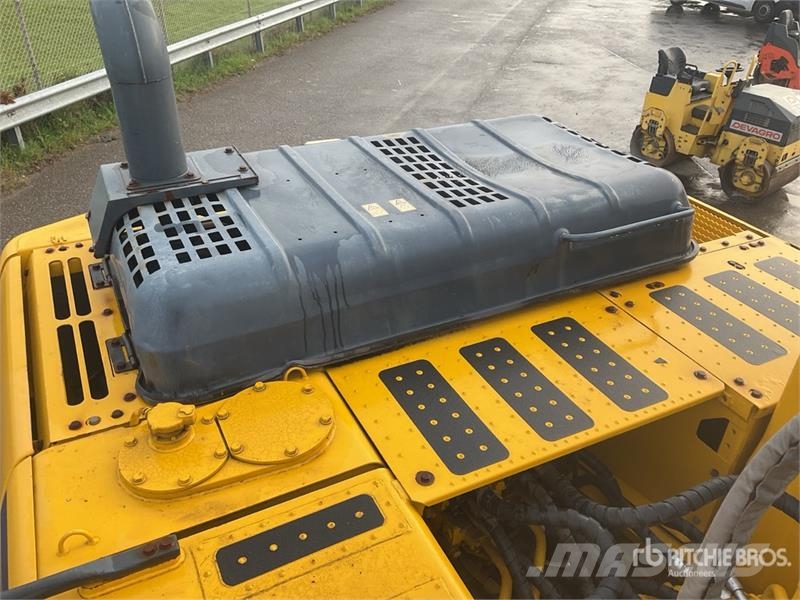Komatsu PC200-8N1 Tracked Excavator Kāpurķēžu ekskavatori