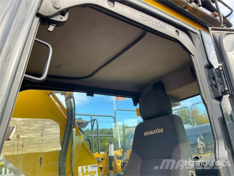 Komatsu PC210LC-10 Tracked Excavator Raupenbagger