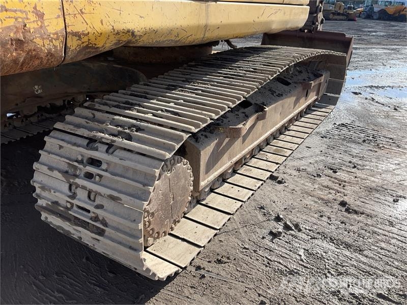 Komatsu PC210LC-10 Tracked Excavator Crawler excavators