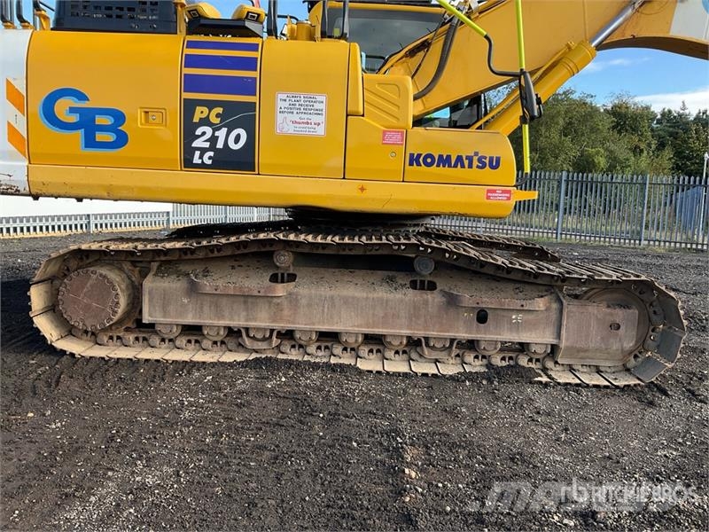 Komatsu PC210LC-10 Tracked Excavator Bandgrävare