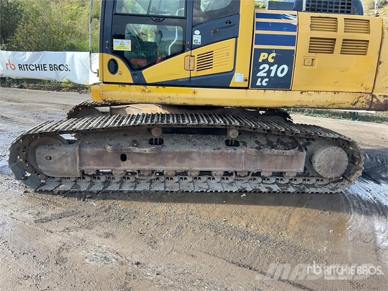 Komatsu PC210LC-10 Tracked Excavator Crawler excavators