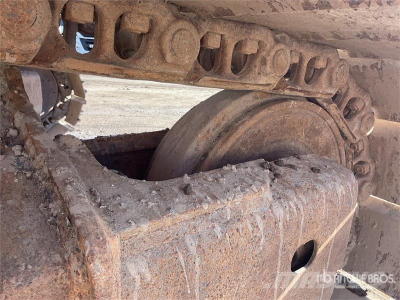 Komatsu PC210LC-10 Tracked Excavator Crawler excavators