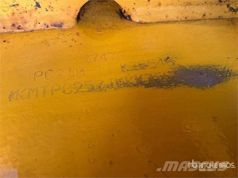 Komatsu PC210LC-10 Tracked Excavator Bandgrävare