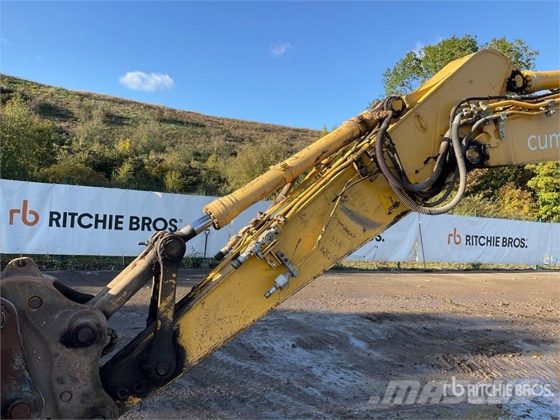 Komatsu PC210LC-10 Tracked Excavator Kāpurķēžu ekskavatori