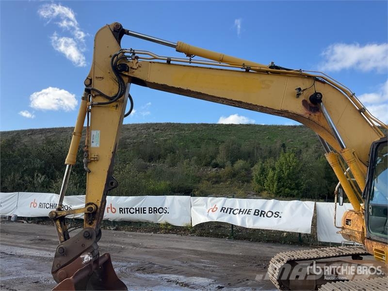 Komatsu PC210LC-10 Tracked Excavator Crawler excavators