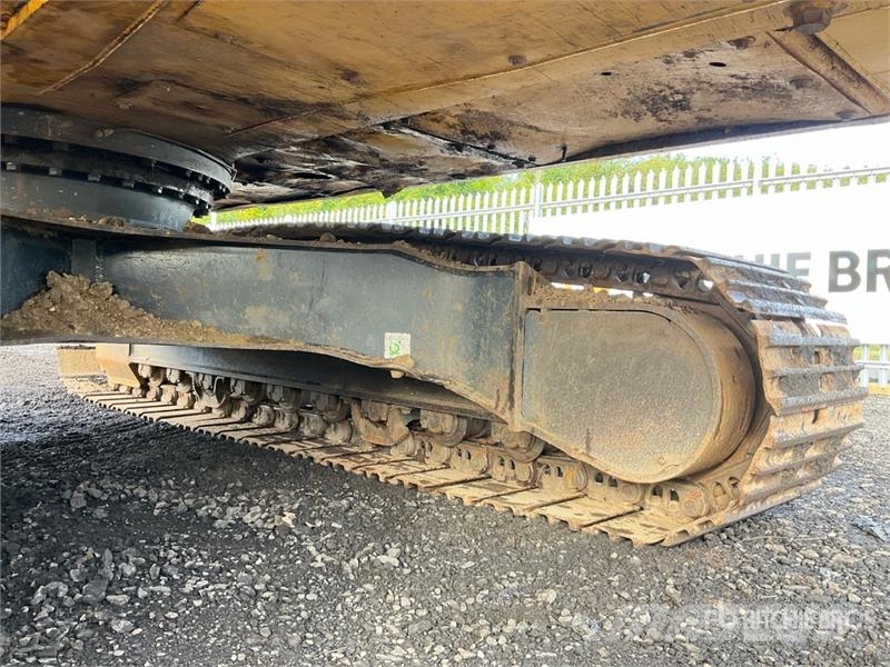 Komatsu PC210LC-10 Tracked Excavator Raupenbagger