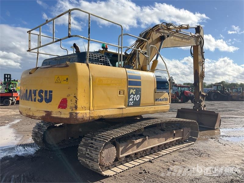 Komatsu PC210LC-10 Tracked Excavator Crawler excavators