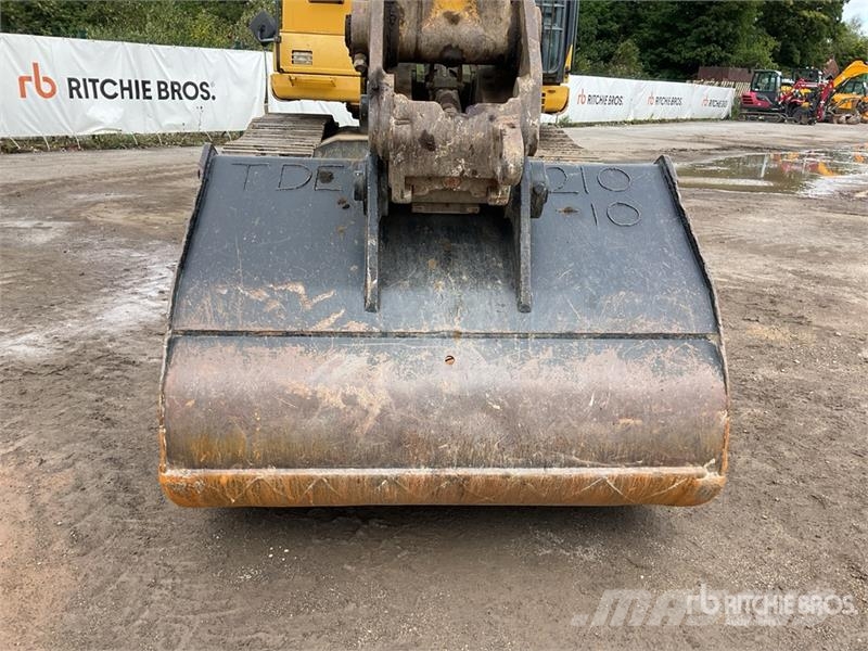 Komatsu PC210LC-10 Tracked Excavator Bageri gusjeničari