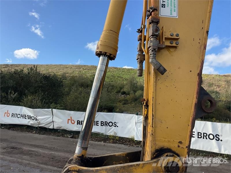 Komatsu PC210LC-10 Tracked Excavator Crawler excavators