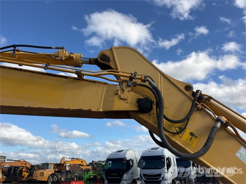 Komatsu PC210LC-10 Tracked Excavator Crawler excavators