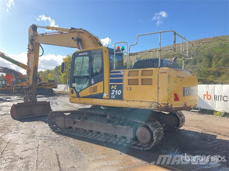 Komatsu PC210LC-10 Tracked Excavator Crawler excavators
