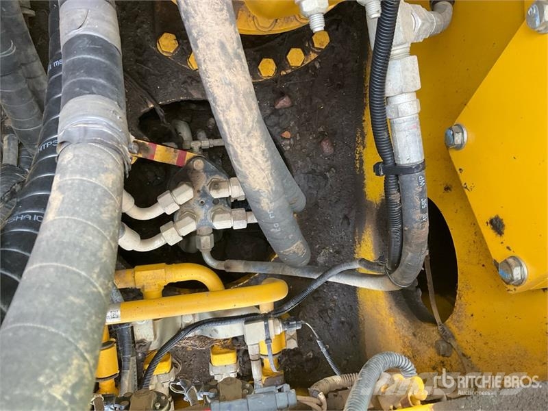 Komatsu PC210LC-10 Tracked Excavator Raupenbagger