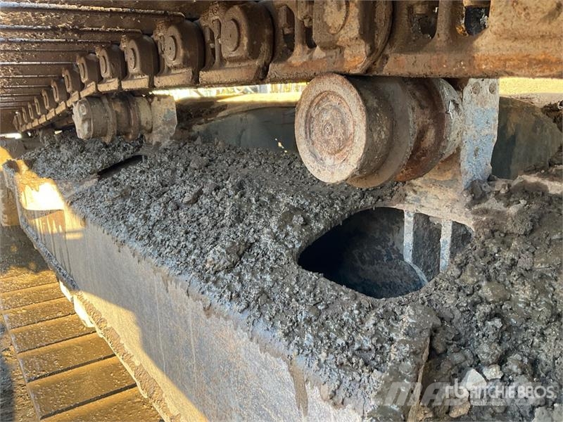 Komatsu PC210LC-10 Tracked Excavator Kāpurķēžu ekskavatori