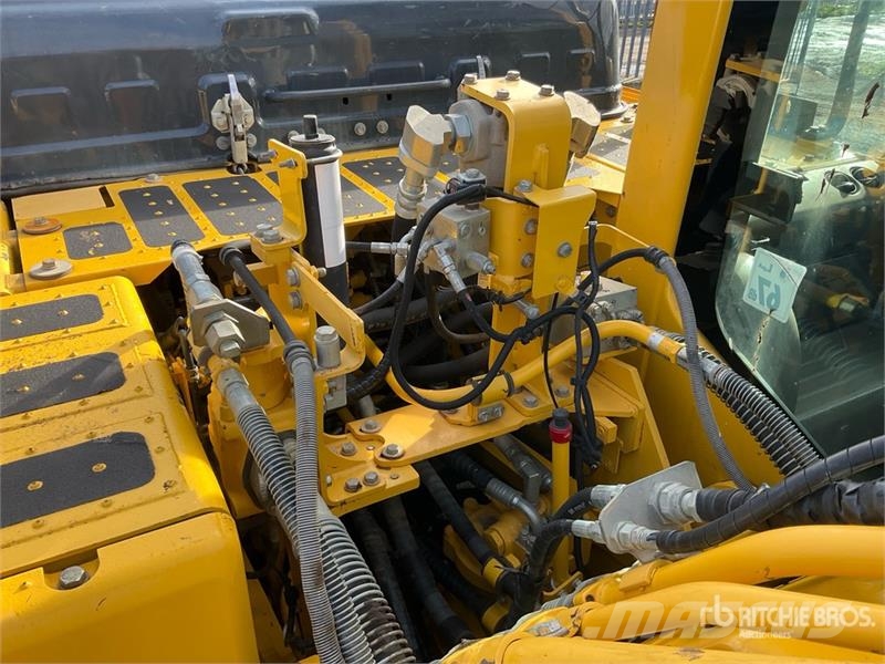 Komatsu PC210LC-10 Tracked Excavator Raupenbagger