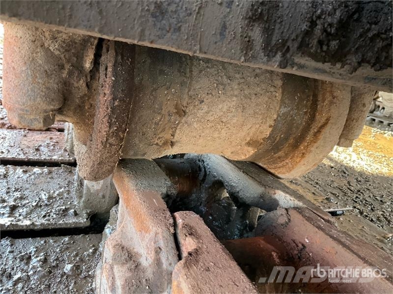 Komatsu PC210LC-10 Tracked Excavator Kāpurķēžu ekskavatori