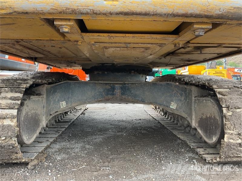 Komatsu PC210LC-10 Tracked Excavator Bageri gusjeničari