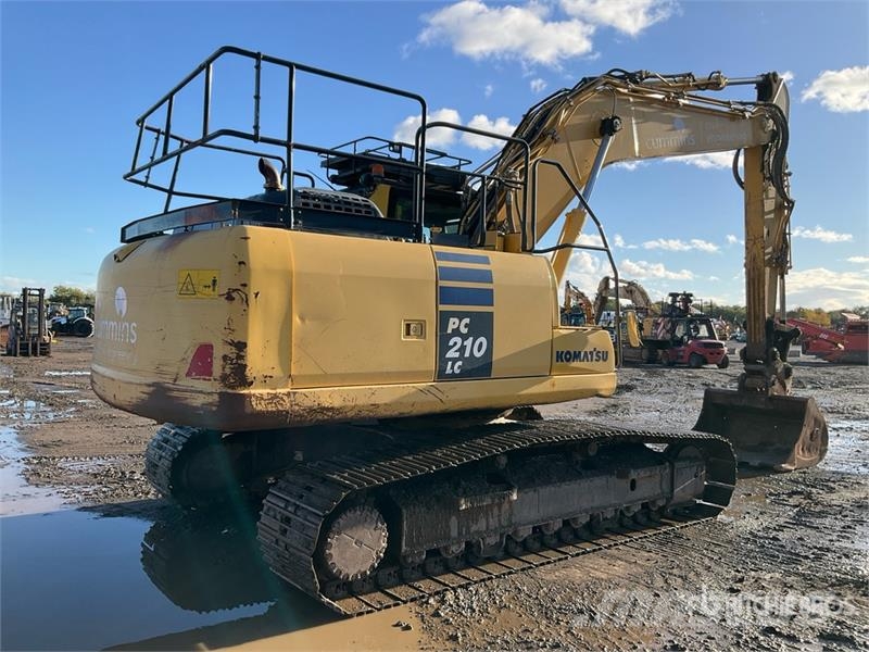Komatsu PC210LC-10 Tracked Excavator Kāpurķēžu ekskavatori