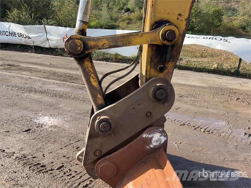 Komatsu PC210LC-10 Tracked Excavator Crawler excavators
