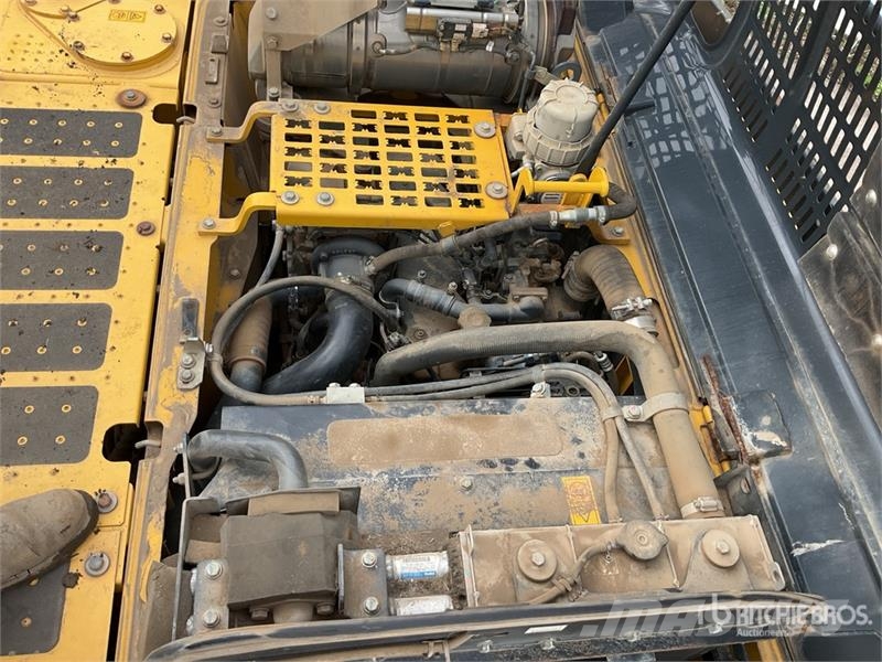 Komatsu PC210LC-10 Tracked Excavator Bageri gusjeničari