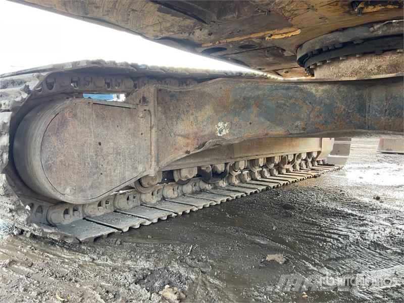 Komatsu PC210LC-10 Tracked Excavator Crawler excavators
