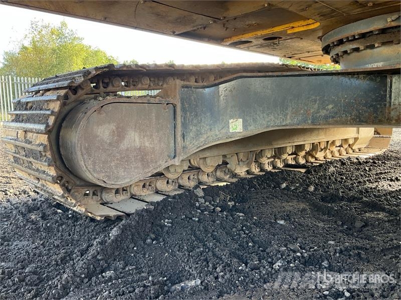 Komatsu PC210LC-10 Tracked Excavator Bandgrävare