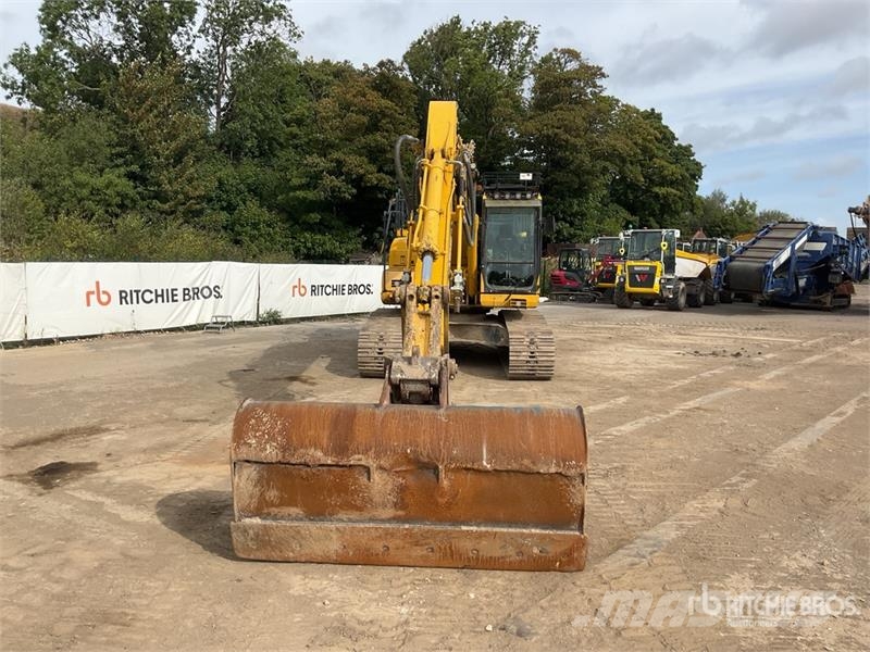 Komatsu PC210LC-11E0 Tracked Excavator Crawler excavators