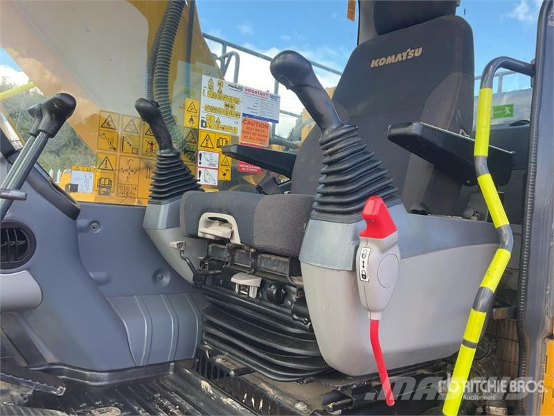 Komatsu PC210LC-11E0 Tracked Excavator Crawler excavators