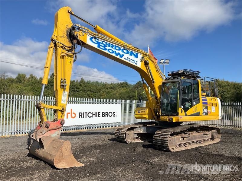 Komatsu PC210LC-11E0 Tracked Excavator Crawler excavators