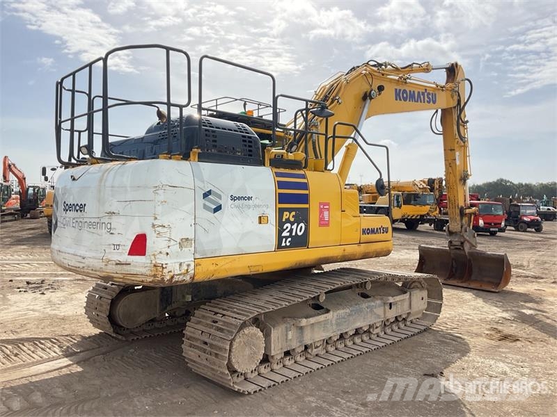 Komatsu PC210LC-11E0 Tracked Excavator Crawler excavators
