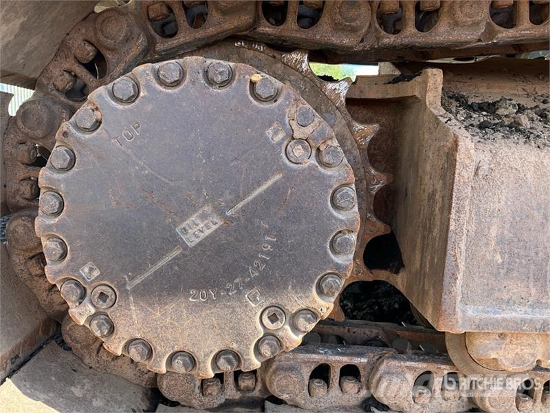 Komatsu PC210LC-11E0 Tracked Excavator Crawler excavators