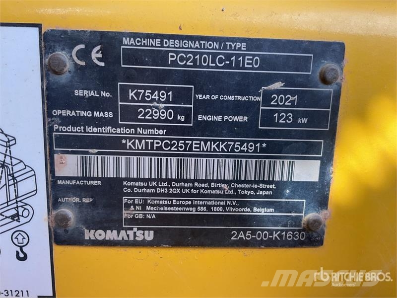 Komatsu PC210LC-11E0 Tracked Excavator Crawler excavators