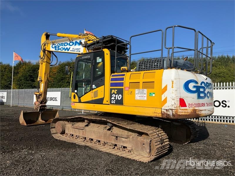 Komatsu PC210LC-11E0 Tracked Excavator Crawler excavators