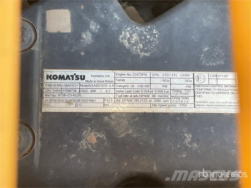 Komatsu PC210LC-11E0 Tracked Excavator Crawler excavators