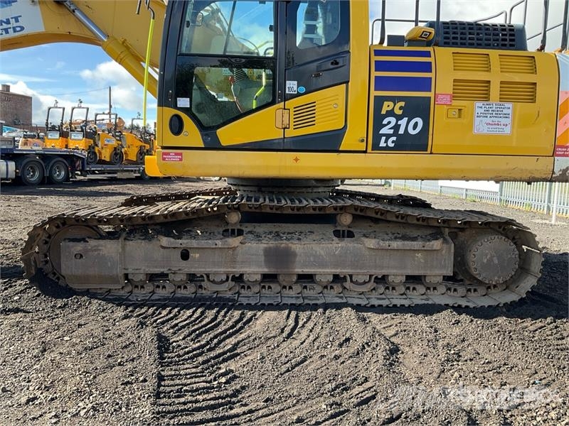 Komatsu PC210LC-11E0 Tracked Excavator Crawler excavators