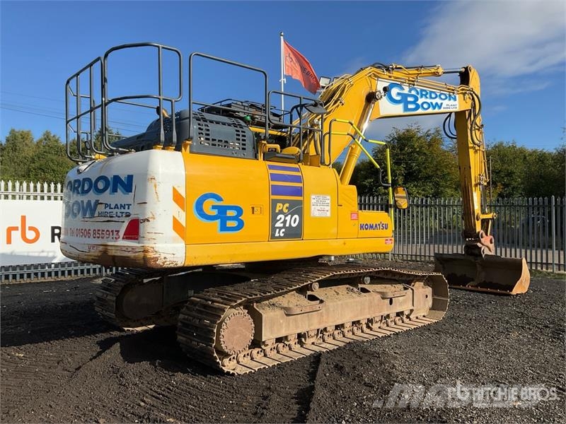 Komatsu PC210LC-11E0 Tracked Excavator Crawler excavators