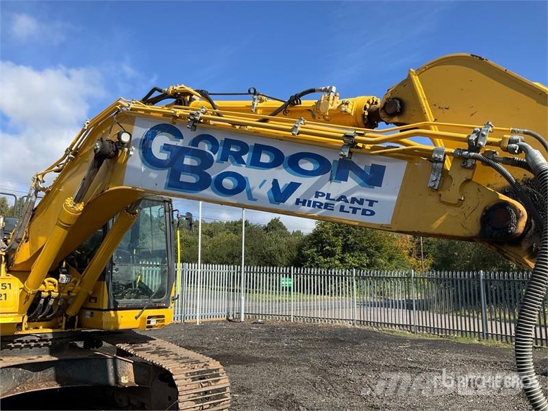 Komatsu PC210LC-11E0 Tracked Excavator Crawler excavators