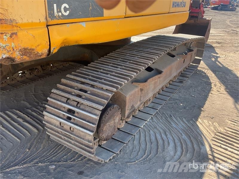 Komatsu PC210LC-8 Kāpurķēžu ekskavatori