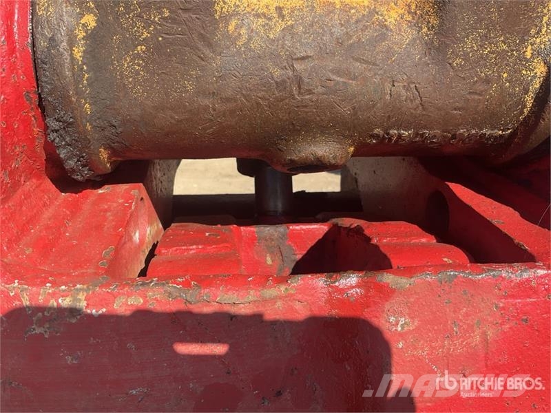 Komatsu PC210LC-8 Kāpurķēžu ekskavatori