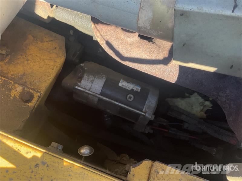 Komatsu PC210LC-8 Kāpurķēžu ekskavatori