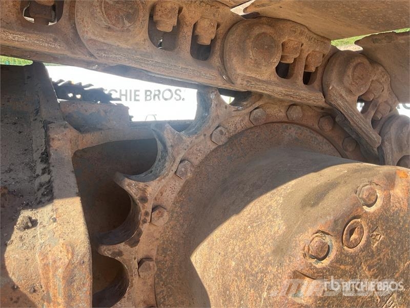 Komatsu PC210LC-8 Kāpurķēžu ekskavatori