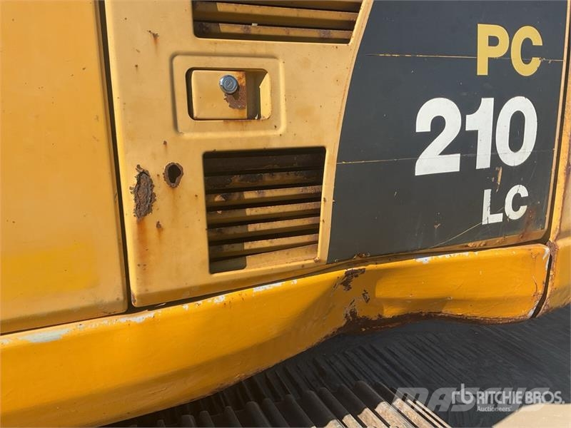 Komatsu PC210LC-8 Kāpurķēžu ekskavatori