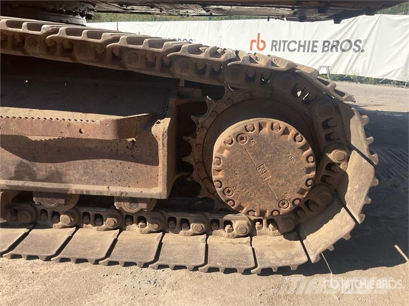 Komatsu PC210LC-8 Kāpurķēžu ekskavatori