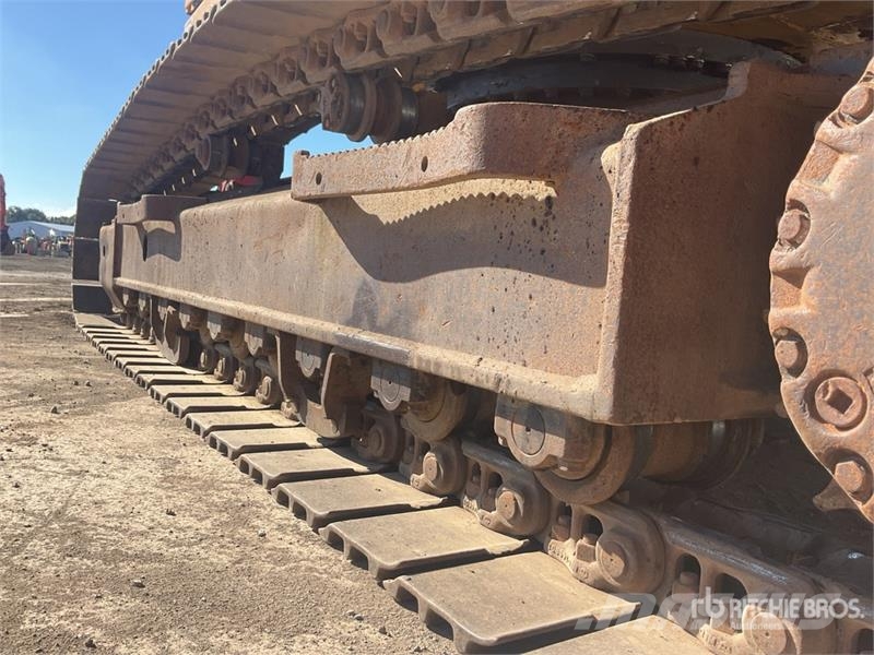 Komatsu PC210LC-8 Kāpurķēžu ekskavatori