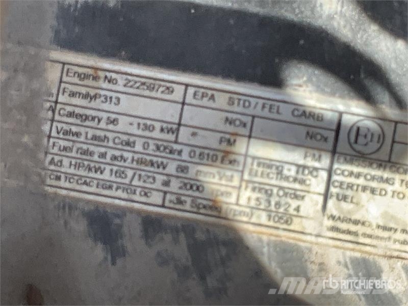 Komatsu PC210LCI-11 履带挖掘机