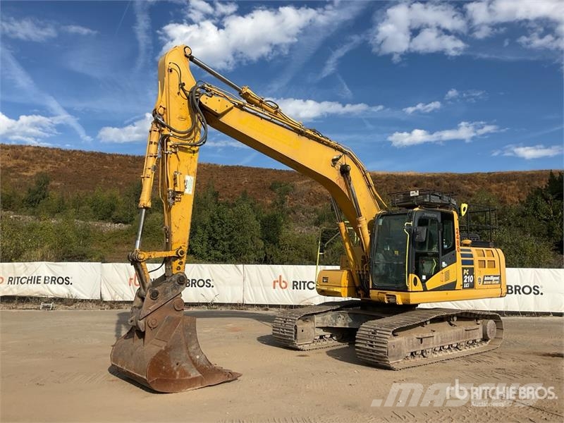 Komatsu PC210LCI-11 履带挖掘机