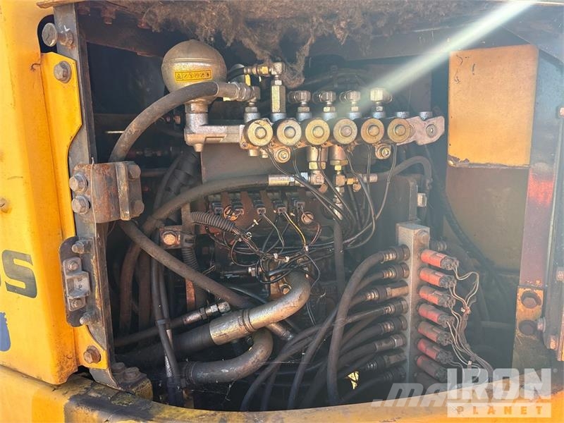 Komatsu PC228ULSC-3NO Tracked Excavator Escavadoras de rastos
