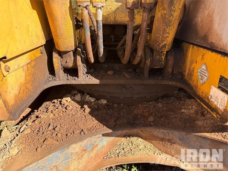 Komatsu PC228ULSC-3NO Tracked Excavator Escavadoras de rastos